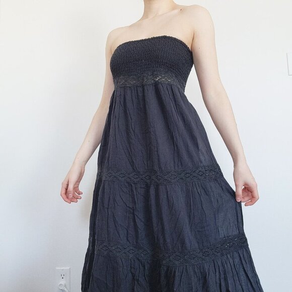 Vintage Y2K goth summer black tiered strapless maxi dress with lace cutouts - Picture 7 of 14